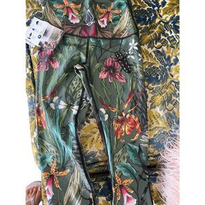 Yoga Democracy New with Tags Butterfly Flower Leggings